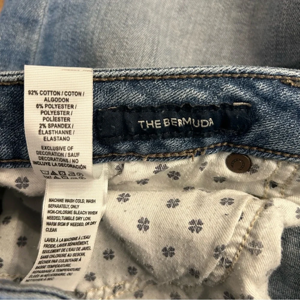 Lucky Brand the Bermuda Denim Jean long Shorts 12/31